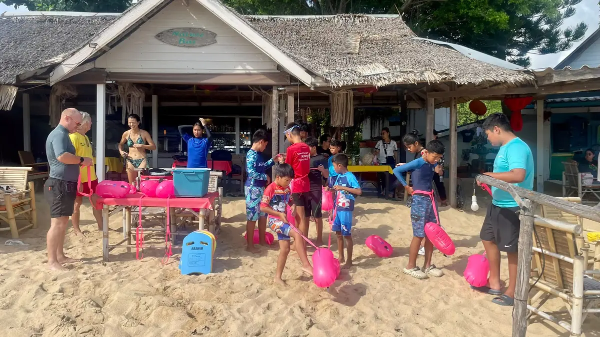 Nature Bar clubhouse beach base