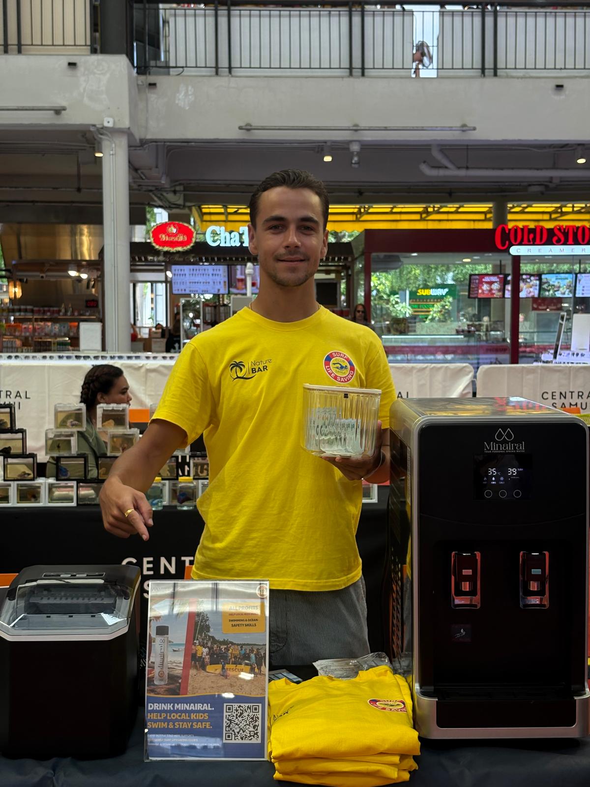 Minairal fundraiser stall